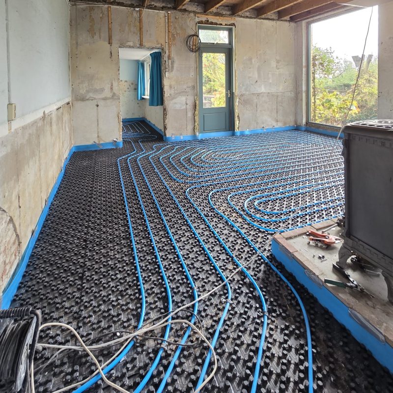Underfloor heating—installation rules, costs, and how to prevent cracks and heat loss for maximum efficiency and durability.